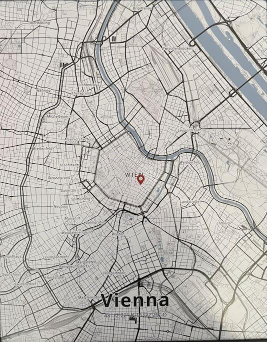 Luxurious Apartment In The Centre Of Виена Екстериор снимка