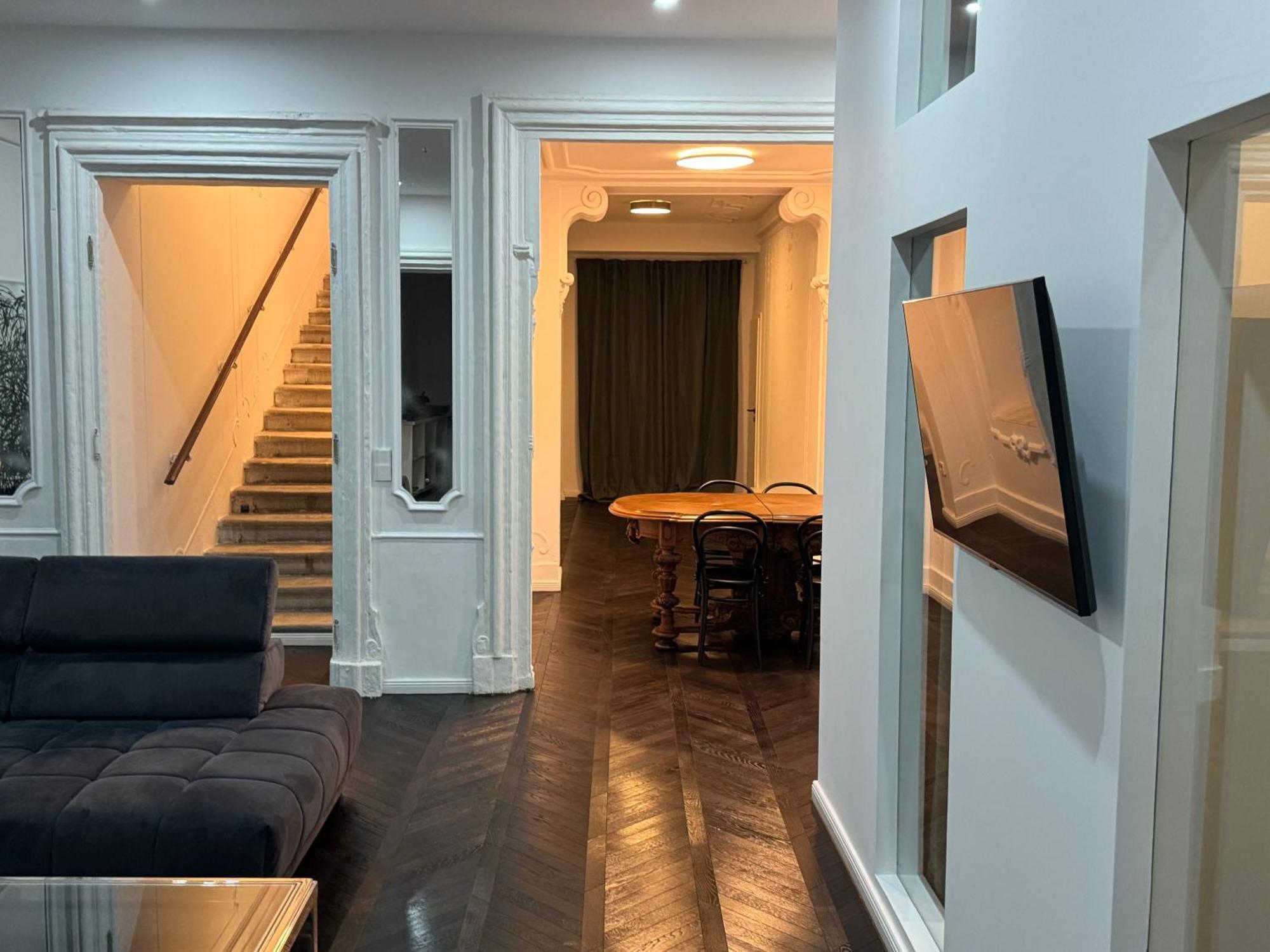 Luxurious Apartment In The Centre Of Виена Екстериор снимка