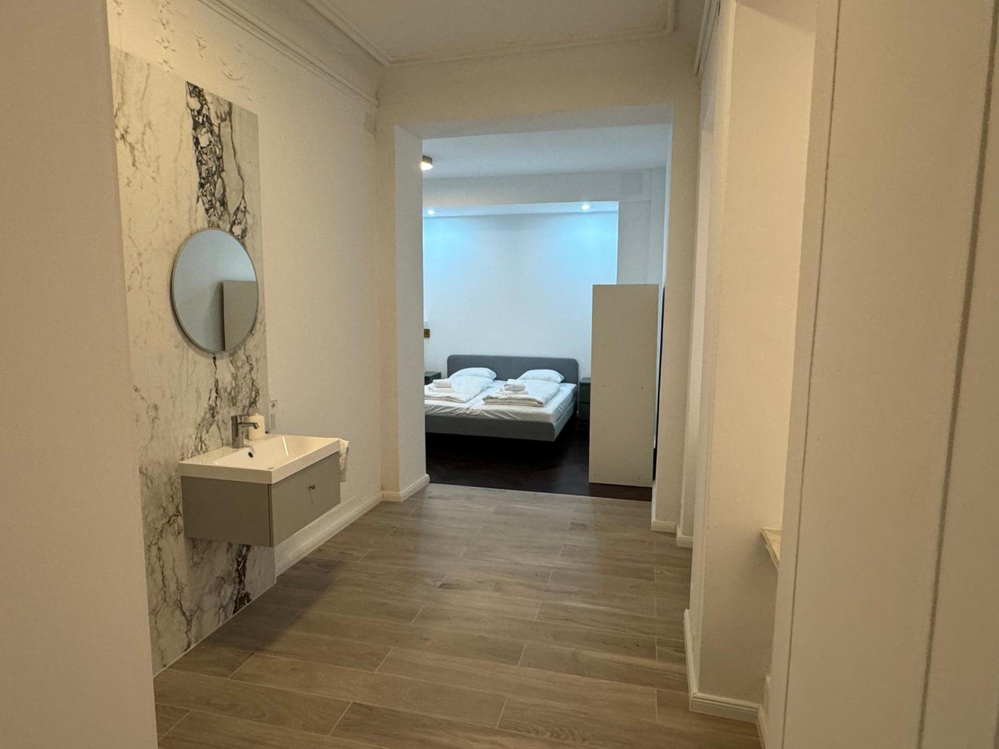 Luxurious Apartment In The Centre Of Виена Екстериор снимка