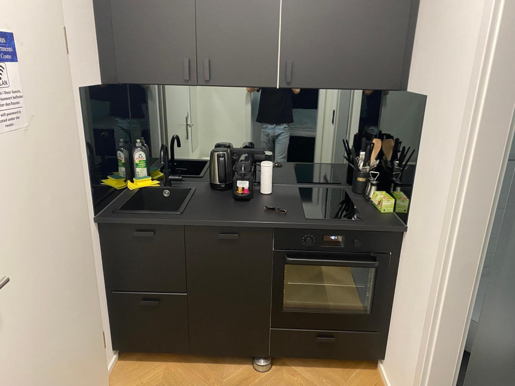Luxurious Apartment In The Centre Of Виена Стая снимка